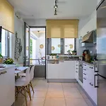 Syndriani - 5 Bedroom וילה