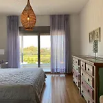 Villa Syndriani - 5 Bedroom *