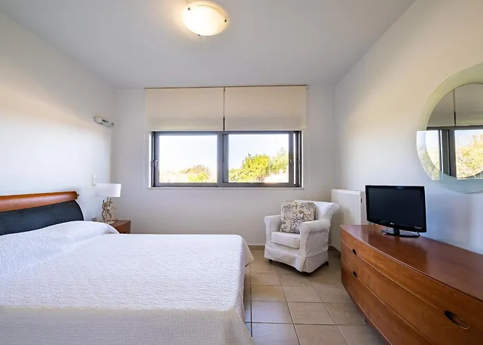 Syndriani - 5 Bedroom *