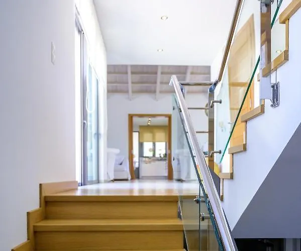 Vila Syndriani - 5 Bedroom *