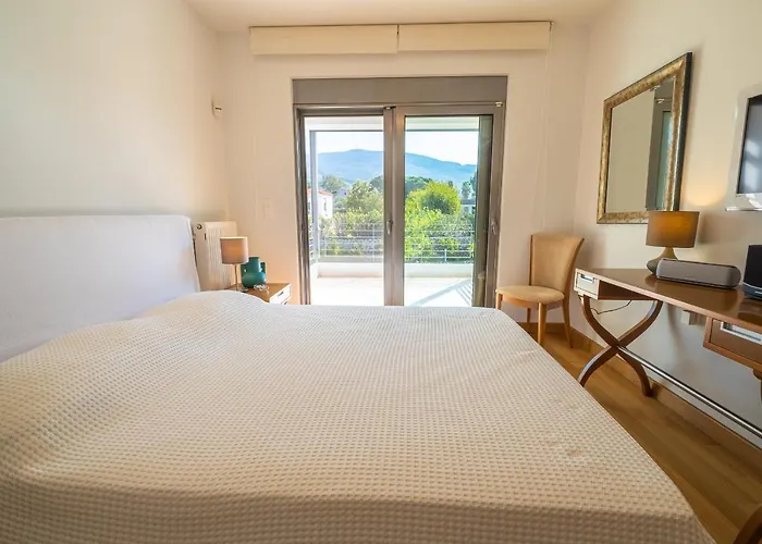 Vila Syndriani - 5 Bedroom *